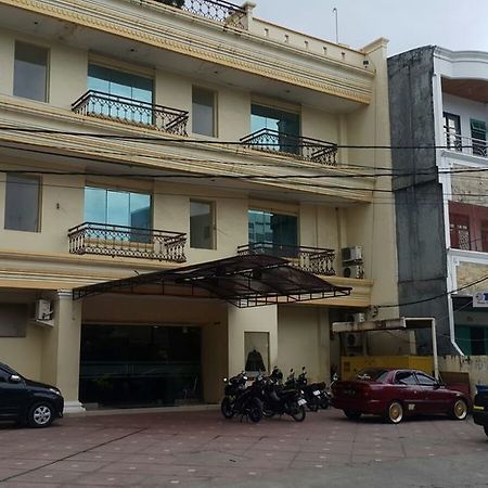 Hotel Harapan Makassar Luaran gambar